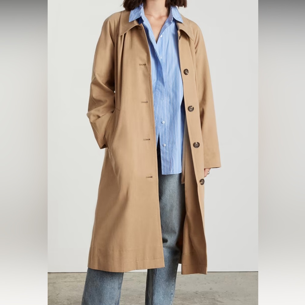 Everlane Gathered Trench Coat